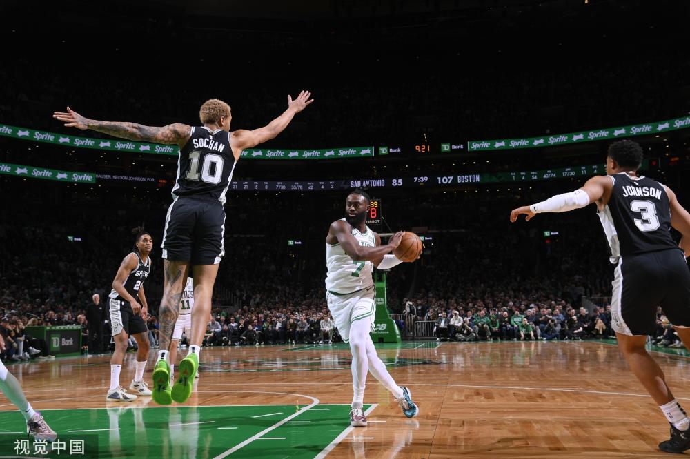 节展示了他 节展示了他